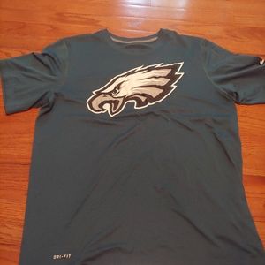 Eagles large Nike dri fit shirt